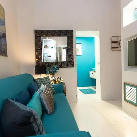 Giulia Apartment-rental In شقة *